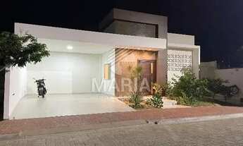 Imagem: Casa dentro de Condomínio com 03 Quartos