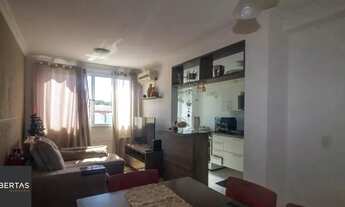 Imagem 3: Apartamento mobiliado de 3 dormitórios, 1 suíte e 1 vaga no bairro Cristal