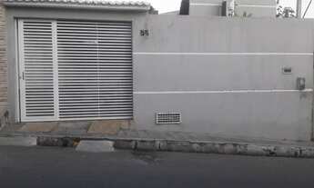 Imagem: Aluga-se casa Santana do Ipanema/ AL