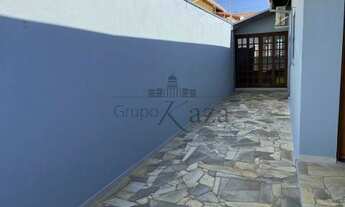 Imagem 4: Casa Sobrado - Bosque dos Eucaliptos lote inteiro