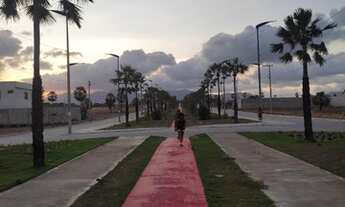 Imagem 7: Terrenos prontos para construir a 2 minutos do centro de Maracanaú. vizinho a cervejaria H