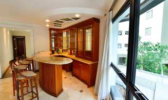 Imagem 6: 4 quartos, 2 suites, 4 vagas, 5 banheiros