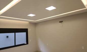 Imagem 5: Casa Grand Trianon 3 suites localização excelente, Anápolis