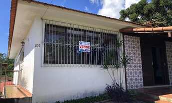 Imagem: Casa 250m² - 5Qtºs - Garagem - Iúcas