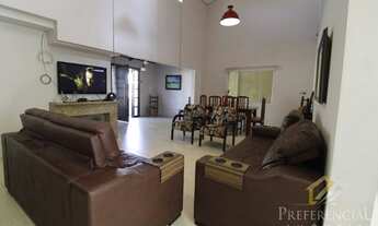 Imagem 7: Casa e Sobrado de 4 dormitórios à Venda - Xangri-lá