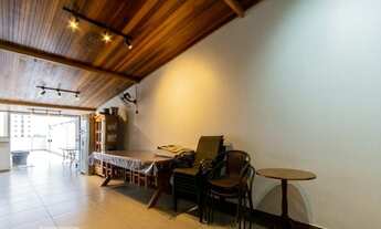 Imagem 2: Apartamento à venda com 180m², 3 quartos sendo 1 suite e 2 vagas