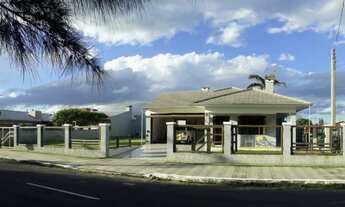 Imagem: Casa e Sobrado de 3 dormitórios à Venda