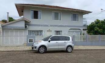 Imagem: Sobrado no Centro da Cidade