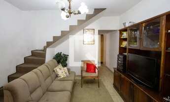 Imagem 2: Casa à Venda - Vila Yolanda, 6 Quartos, 308 m2