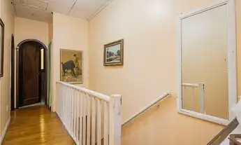 Imagem 4: Casa com 5 quartos, 400m², à venda em Porto Alegre, Petrópolis