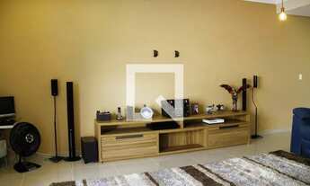 Imagem 4: Casa à Venda - Olímpico, 3 Quartos, 266 m2