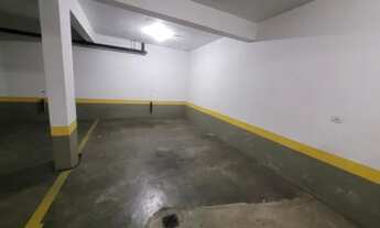 Imagem 2: Apartamento amplo ; prédio com elevador; vista livre; condomínio valor baixo; local tranq