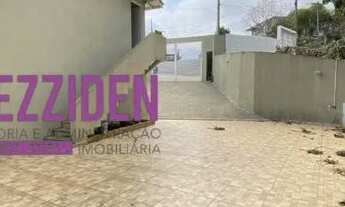 Imagem 6: Casa de condomínio sobrado para aluguel possui 500 metros quadrados com 3 quartos