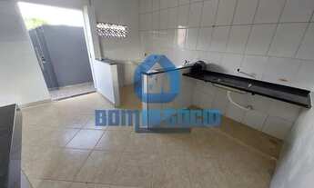 Imagem 7: Casa com tres quartos para locação no BAIRRO CRISTAL, GOVERNADOR VALADARES - MG