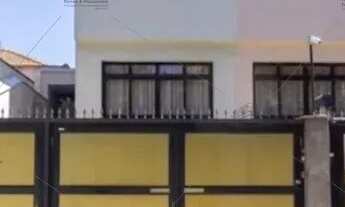 Imagem 2: Sobrado no Bosque da Saúde com 03 suítes e 05 vagas de garagem