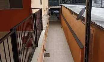 Imagem 2: Assobradado com 02 quartos semi mobiliado na Vila Tesouro