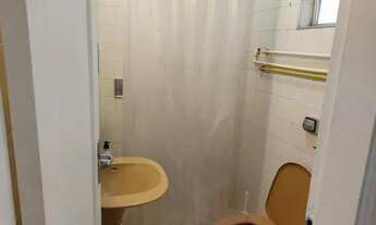 Imagem 6: Apartamento para aluguel possui 80 metros quadrados com 2 quartos, quarto de empregada, bo