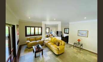 Imagem 3: Casa à Venda - Gramado, 4 Quartos, 590 m2