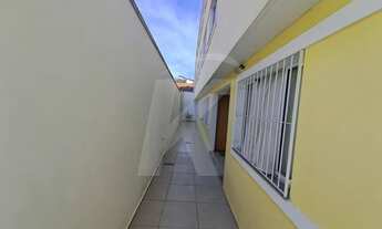 Imagem 3: Casa em condomínio com 2 quartos, sala, cozinha, banheiro, área de serviço