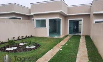 Imagem: Imóvel com arquitetura moderna no bairro