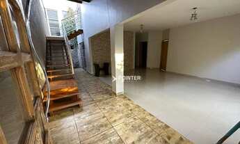 Imagem 5: Casa com 6 dormitórios para alugar, 488 m² por R$ 6.500/mês - Parque Anhangüera - Goiânia