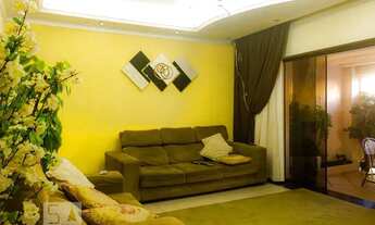 Imagem: Casa à Venda - Vila Re, 3 Quartos, 230