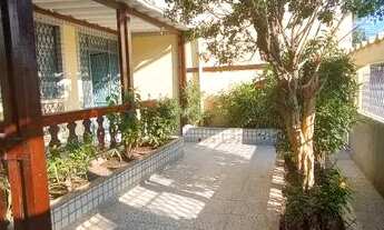 Imagem 5: Casa para aluguel com 217 metros quadrados com 3 quartos em Campo Grande - Rio de Janeiro