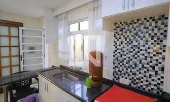 Imagem 4: Sobrado triplex com 199m² espaçoso