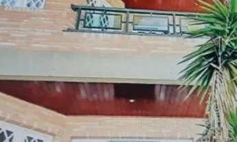 Imagem 3: Casa de Alto Padrão com 440m² em Condomínio Fechado. 4 suítes e 05 vagas