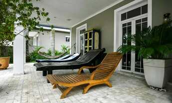 Imagem 5: Casa de condomínio para venda possui 1000 metros quadrados com 5 quartos