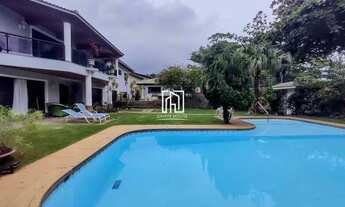 Imagem 4: MANSÃO COM ELEVADOR À VENDA OU LOCAÇÃO NA BARRA DA TIJUCA, CONSTRUÍDA EM TERRENO DE ESQUIN