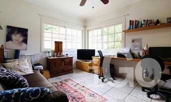 Imagem 6: Muito charme! Lindo bairro e excelente custo beneficio. T:263m² - A/C: 206,50m