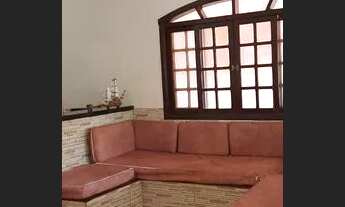 Imagem 4: Casa no bairro Ruínas, próxima a praia c/ edícula no fundos