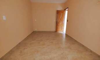 Imagem 5: Apartamento Térreo Amplo com 02 Quartos no centro de Cascadura