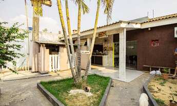 Imagem 7: Casa linda e espaçosa com 4 quartos