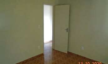 Imagem 6: Casa com 2 quartos e vaga para carro