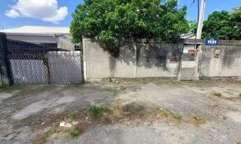 Imagem 3: Casa para venda tem 800 metros quadrados com 2 quartos