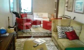 Imagem 2: Casa para Venda - 240m², 3 dormitórios, sendo 1 suites, 3 vagas - Petrópolis