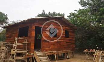 Imagem: PESQUEIRO COM 3 TABLADOS DE PESCA UM BARCO