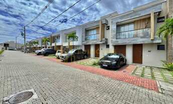 Imagem 3: Viva com Elegância em Morada de Laranjeiras: Casa com 4 Suítes