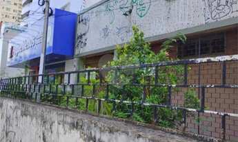 Imagem: Terreno à venda em Benfica - CE