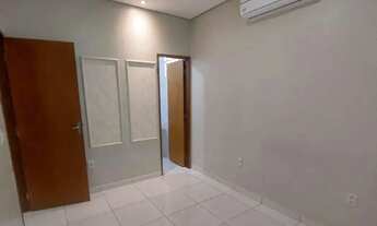 Imagem 6: LINDA CASA FRENTE RUA!!