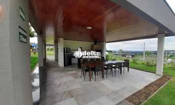 Imagem 4: Terreno em condomínio disponível para venda no bairro Granja Marileusa em Uberlândia MG