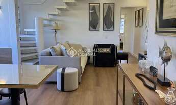 Imagem 2: Cobertura mobiliada na Trindade ao lado da UFSC, Florianópolis/SC