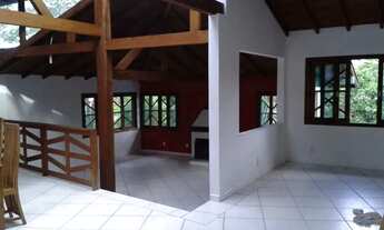 Imagem 7: Casa estilo balinês no Rio Tavares