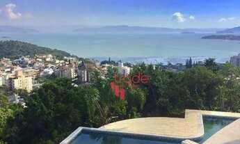 Imagem 2: Casa com 6 dormitórios à venda, 1800 m² por R$ 13.000.000,00 - João Paulo - Florianópolis