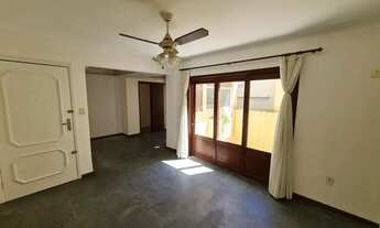 Imagem 2: Imóvel para aluguel com 63 metros quadrados com 2 quartos em Moinhos de Vento - Porto Aleg