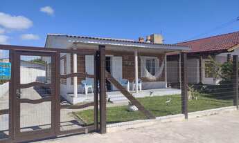 Imagem 2: Cidreira, disp depois dia 9 FEV. 4dorm, hi-fi, 2 quadras da praia e 6 do centro