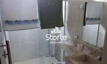 Imagem 7: Casa estilo sobrado com 4 dormitórios à venda, 225m² por R$ 650.000 - Jardim Europa - Uber