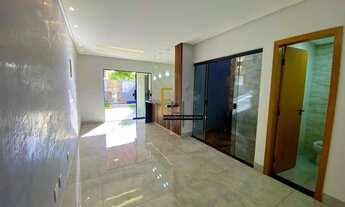 Imagem 5: SOBRADO RESIDENCIAL PORTO SEGURO I 3 SUITES I PORCELANATO I JARDIM DE INVERNO I BANHEIROS